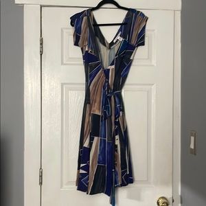 DVF 100% real silk wrap dress size 2